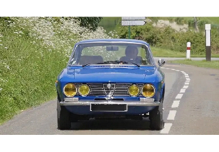 Alfa Romeo GT Junior 1600 1974 Bleu