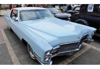 Cadillac deville 1968 bleu/blanc