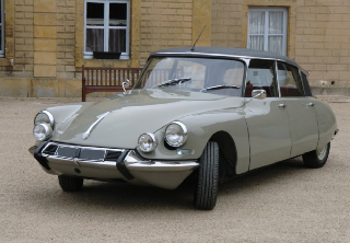 Citroën DS 1967 grise/noir
