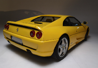 Ferrari F355 GTS 1994 jaune