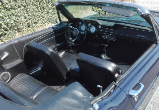 Ford mustang 1967 bleu