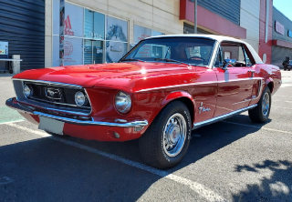 Ford Mustang  1968 Rouge et blanc 