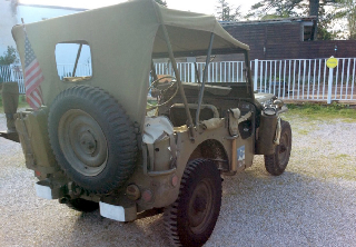 Jeep Willys 1944 Vert kaki