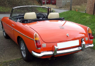 Mg B roadster 1969 flame red