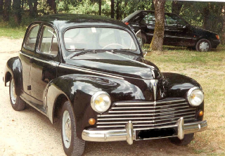Peugeot  203 c 1957 noire