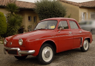 Renault Dauphine 1958 Rouge