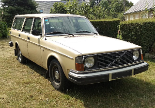 Volvo 245 dl 1977 beige