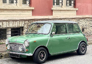 Austin Mini 1100SP 1976 vert