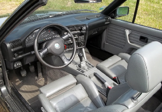 Bmw E30 cabriolet 1990 Cosmoschwartz