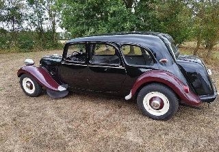 Citroën 11 C 1957 Noire et Bordeaux