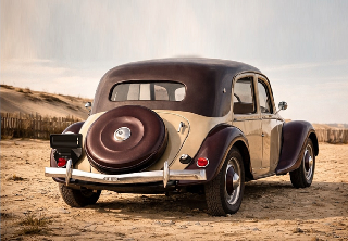 Citroën Traction  1952 Or/bordeaux