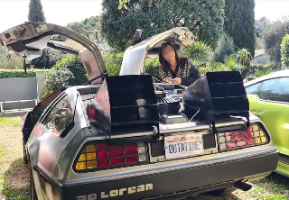 Delorean Retour vers le Futur 1981 Gris