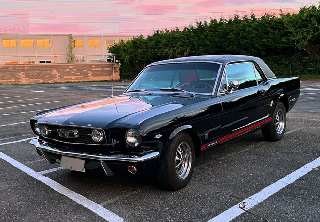 Ford mustang 1966 noir