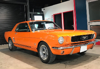 Ford Mustang 1966 Orange mécanique