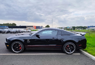 Ford Mustang Fastback 2013 Noir 