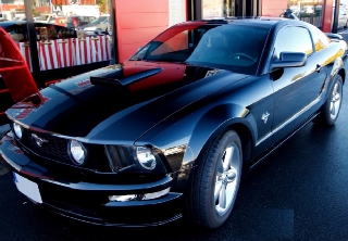 Ford Mustang GT 2009 noir