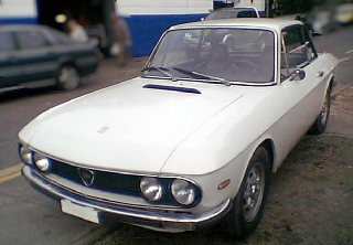 Lancia Fulvia 1.3S 1973 blanc