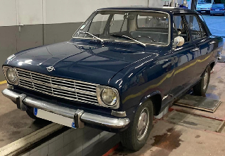 Opel Kadett 1968 bleue