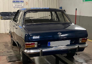 Opel Kadett 1968 bleue