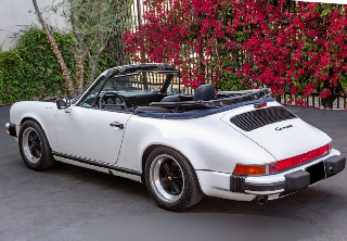 Porsche 911 cabriolet 1987 Blanc