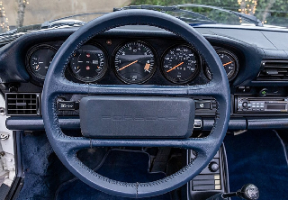 Porsche 911 cabriolet 1987 Blanc