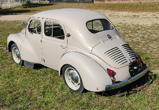 Renault 4CV 1957 Blanc crème
