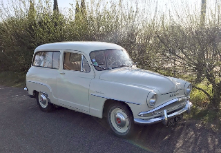 Simca Aronde Chatelaine 1958 Crème