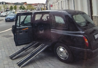 Taxi anglais londonien TX1 1998 NOIR