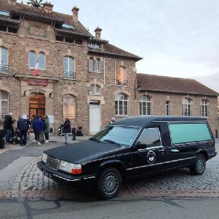 Le corbillard de la Serie RIP : c'est nous