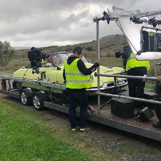 tournage-de-film-avec-voiture-de-collection-classicautoloc_241028054036.htm